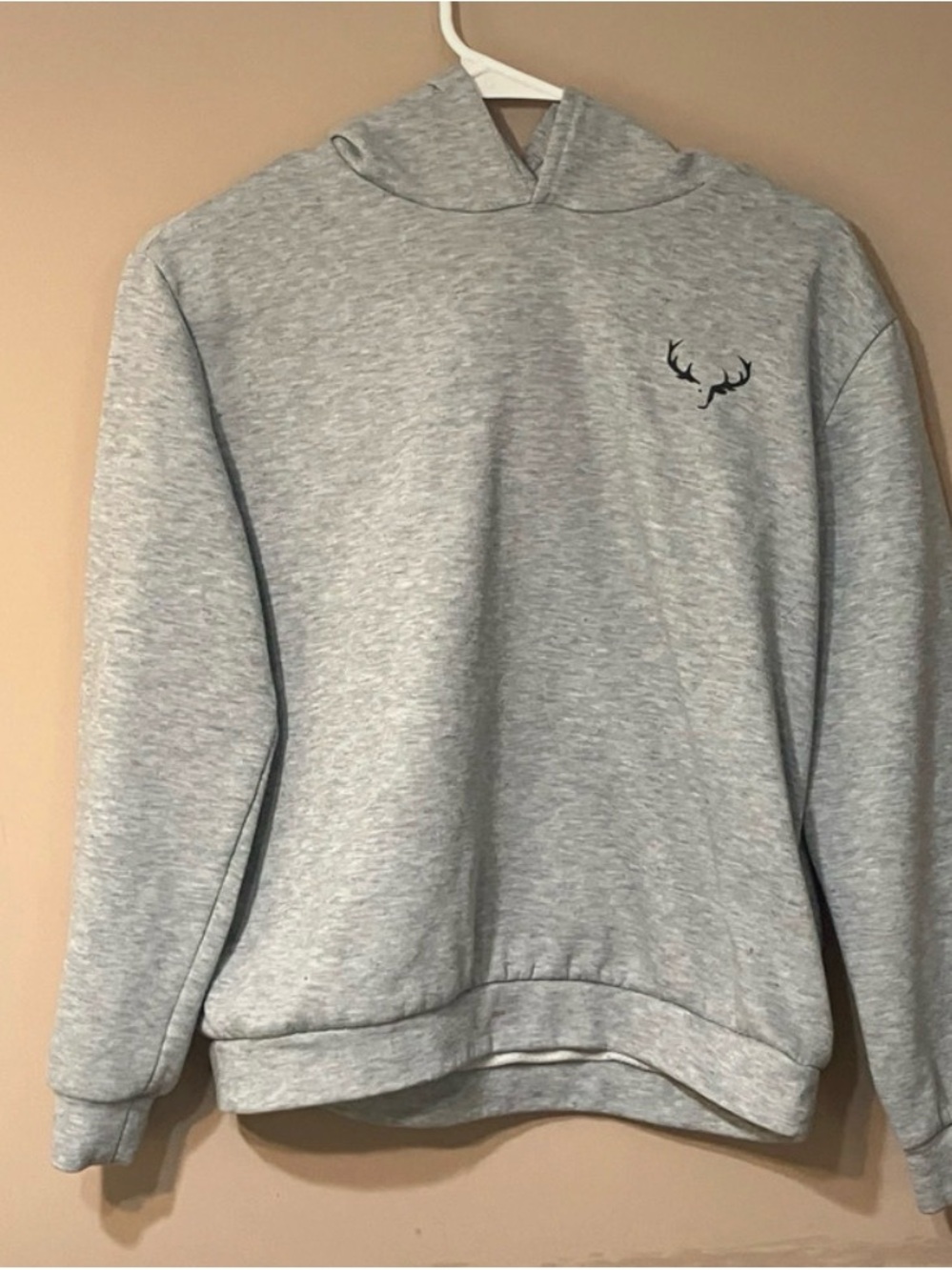 SHEIN Light Gray Kids Hooded Sweatshirt with Antler Logo